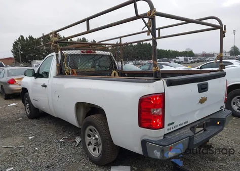 2011 Chevrolet Silverado 1500 Work Truck z USA, uszkodzony, nr VIN 1GCNCPEA6BF146359